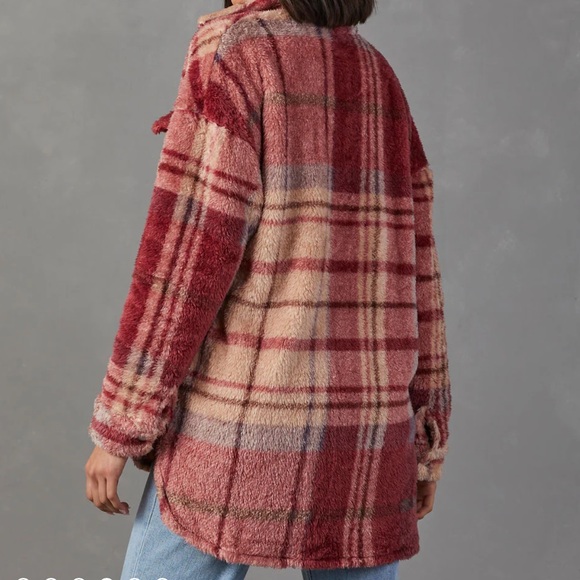 ViCI Plaid Shacket Teddy Soft Fall Jacket in Rose Pink Cream - Picture 9 of 11